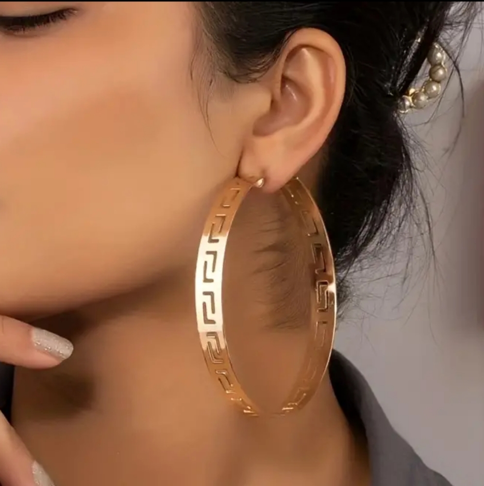 Gold Retro Simple Hoop Earrings